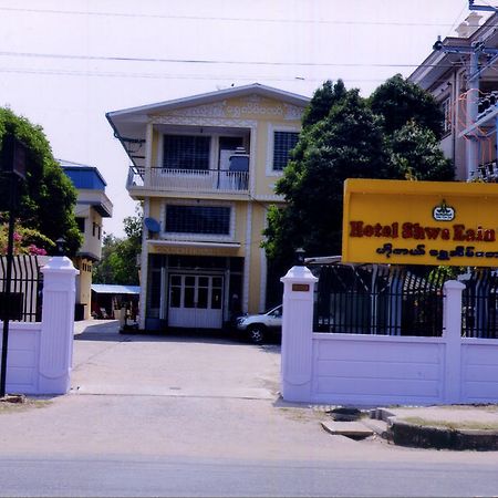 Hotel Shwe Eain Taw Rangoon Buitenkant foto